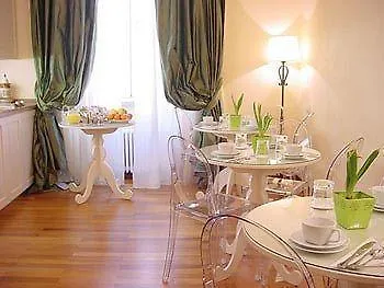 Bed & Breakfast Relais Al Senato Rom